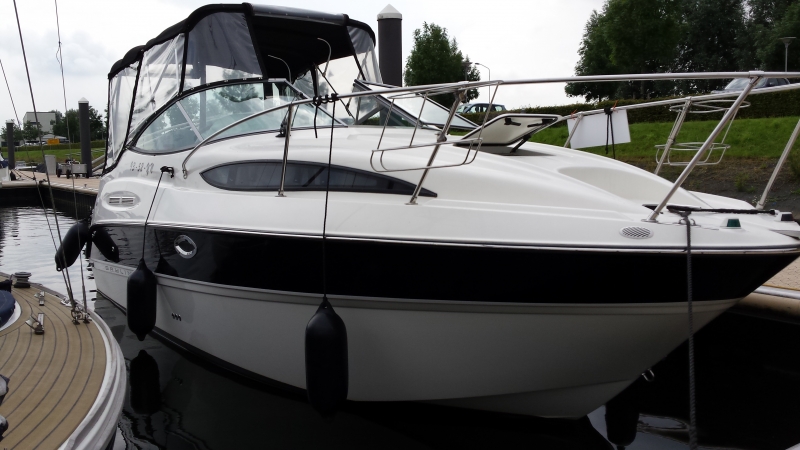 Hen Alaska Met opzet Te koop bij Rob Krijgsman Watersport : Bayliner sportcruiser