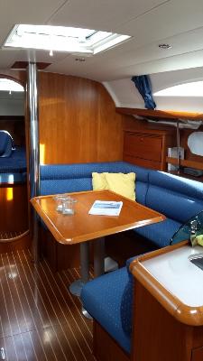 Jeanneau Sun Odyssey 37