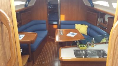 Jeanneau Sun Odyssey 37