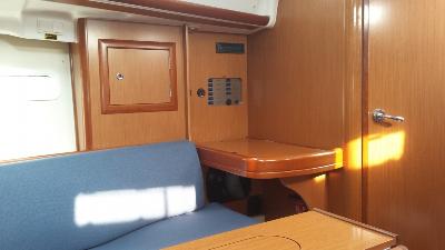 Beneteau Oceanis Clipper 323