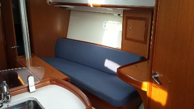 Beneteau Oceanis Clipper 323