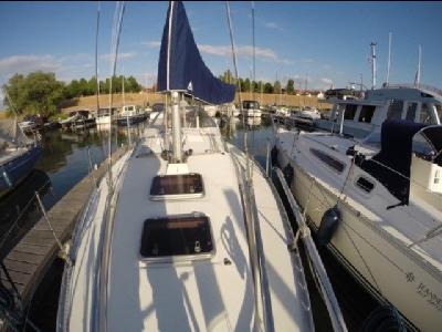 Beneteau First 285