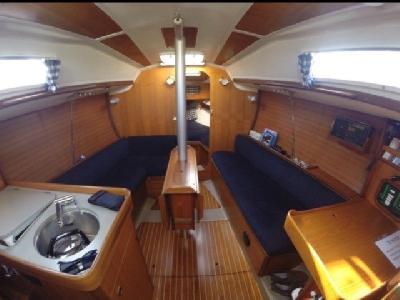 Beneteau First 285