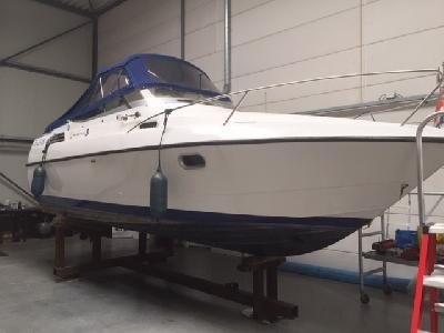 Beneteau Flyer GP8