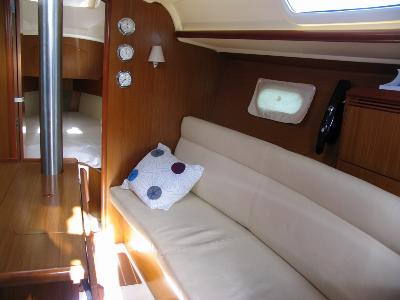 Jeanneau Sun Odyssey 32i Legende