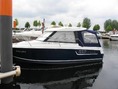 Jeanneau Merry Fisher 645