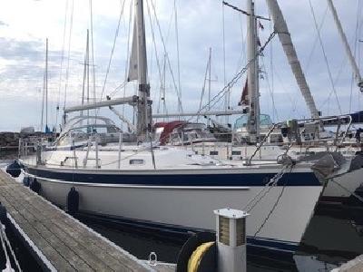 Hallberg Rassy 37