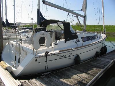 Beneteau Oceanis 34