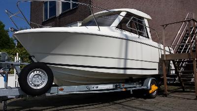 Jeanneau Merry Fisher 645