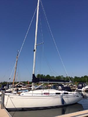 Bavaria 30 cruiser