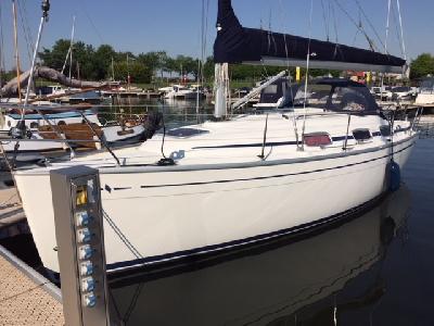 Bavaria 30 cruiser