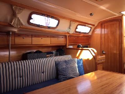 Bavaria 30 cruiser