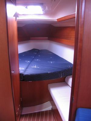 Dufour 40 Performance