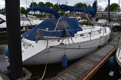 Dufour 36 classic