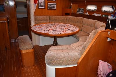 Jeanneau Sun Odyssey 42