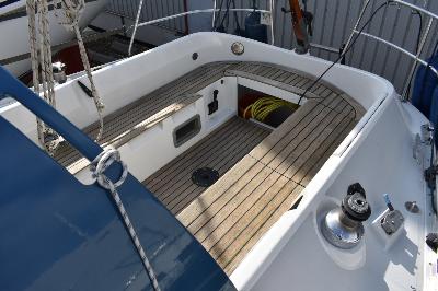 Beneteau First 325