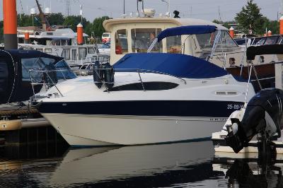 Bayliner 245