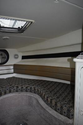 Rinker Fiesta Vee 242