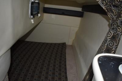 Rinker Fiesta Vee 242