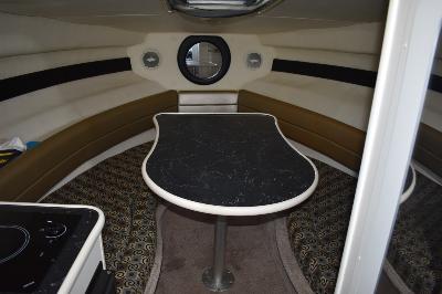 Rinker Fiesta Vee 242