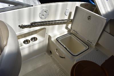 Bayliner 642 Cuddy