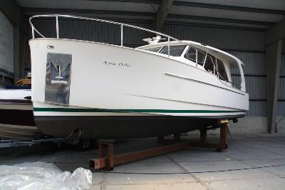 Greenline 33