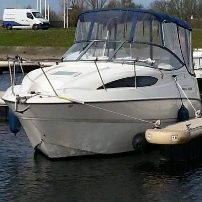 Bayliner 245