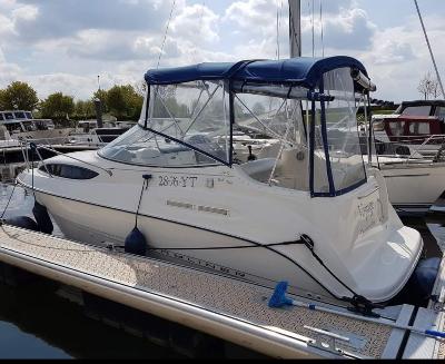 Bayliner 245