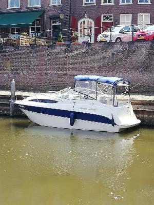 Bayliner 245