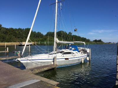 Alubat OVNI 32