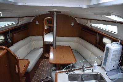 Jeanneau Sun Odyssey 35