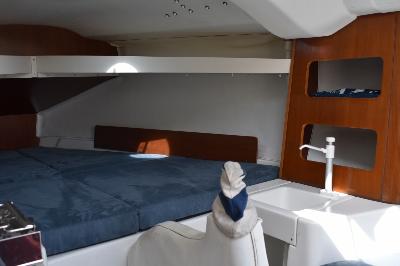 Beneteau First 211