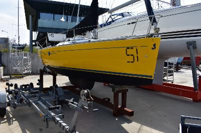 Beneteau First 211