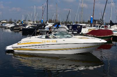 Maxum 2400 SR Bowrider