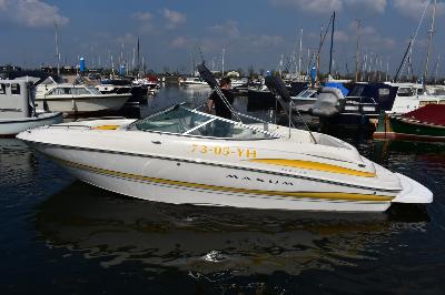 Maxum 2400 SR Bowrider