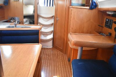 Jeanneau Sun Odyssey 37