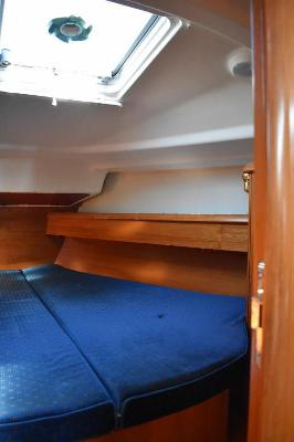 Jeanneau Sun Odyssey 37