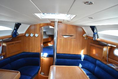 Jeanneau Sun Odyssey 37