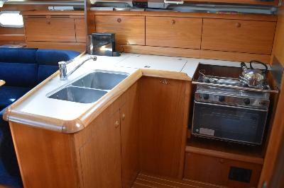 Jeanneau Sun Odyssey 37