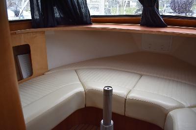 Excellent 960 OK Cabin Cruiser