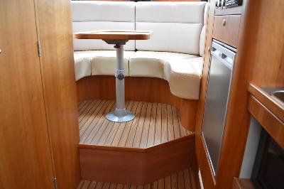 Excellent 960 OK Cabin Cruiser