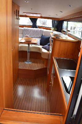 Excellent 960 OK Cabin Cruiser