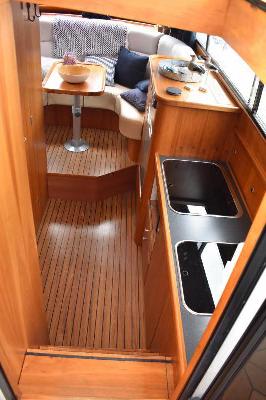 Excellent 960 OK Cabin Cruiser