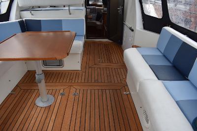 Excellent 960 OK Cabin Cruiser