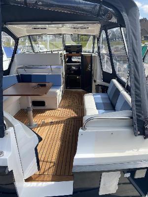 Excellent 960 OK Cabin Cruiser