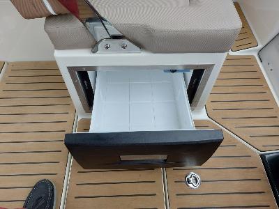 Quicksilver Activ 755 Cruiser