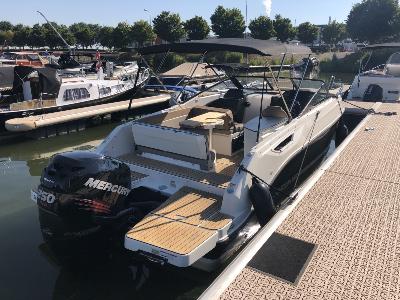 Quicksilver Activ 755 Cruiser