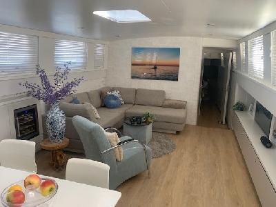 Luxe Motor 22M