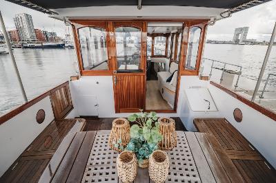 Luxe Motor 22M