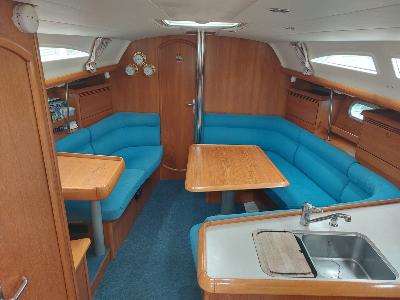 Jeanneau Sun Odyssey 37